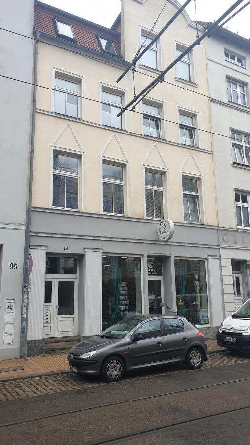 Goethe 3 - Mitten Im Zentrum Von Schwerin شفيرين المظهر الخارجي الصورة